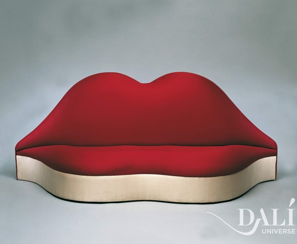 Mae West Lips Sofa | The Dalí Universe